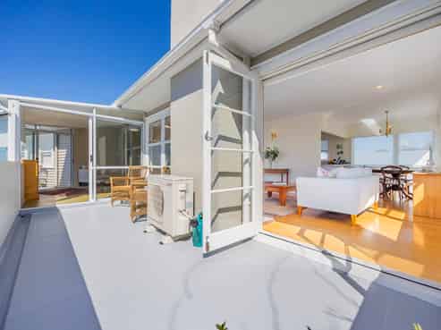 4 Simkin Avenue, Saint Johns