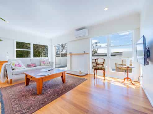 4 Simkin Avenue, Saint Johns