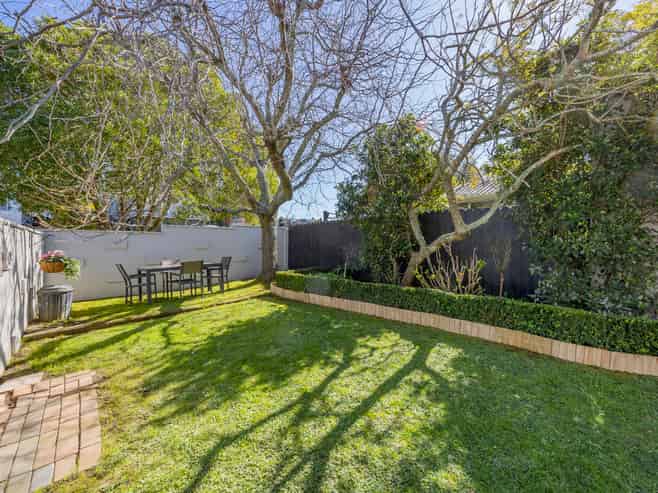 4 Simkin Avenue, Saint Johns