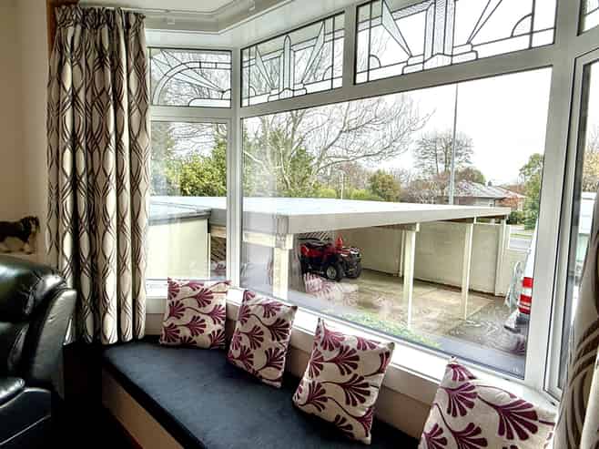 427 Queens Drive, Windsor