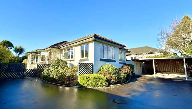 427 Queens Drive, Windsor