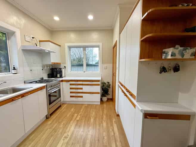 427 Queens Drive, Windsor