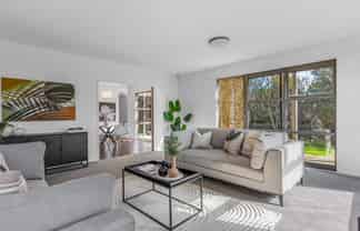 132 Port Hills Road, Heathcote Valley