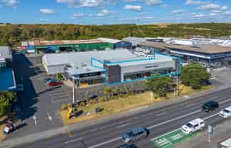High-Profile Penrose Showroom
