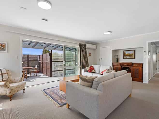 51 Esk Street, Parkvale
