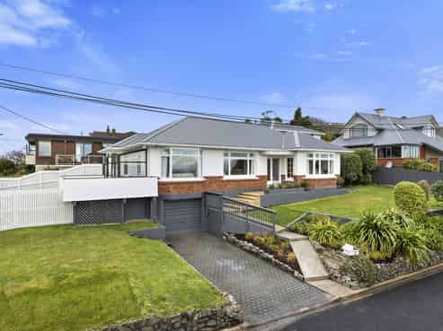 15 Shandon Road, Vauxhall