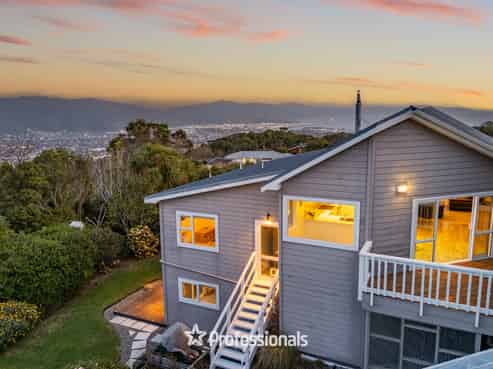 13 Wilson Grove, Normandale