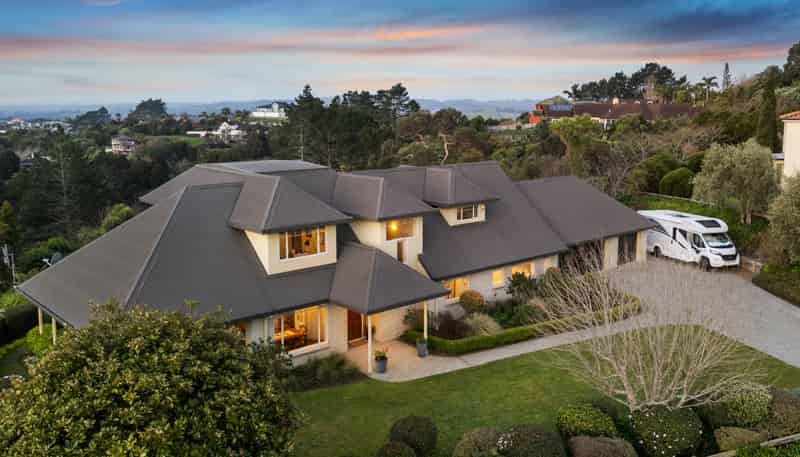 592 Redoubt Road, Flat Bush