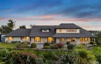 592 Redoubt Road, Flat Bush