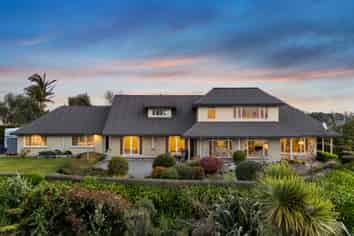 592 Redoubt Road, Flat Bush