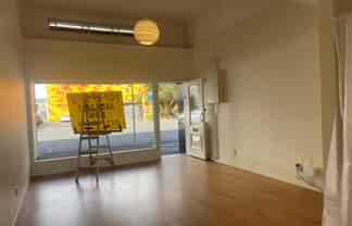 Affordable retail/live/work!