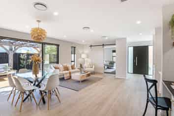 6 Tuka Road, Pegasus
