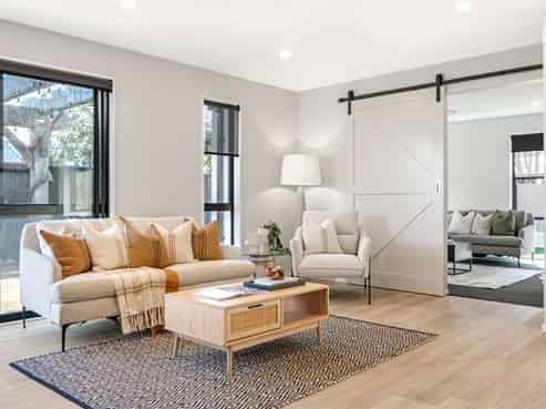 6 Tuka Road, Pegasus