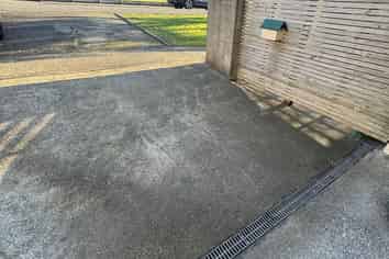 2B Sim Street, Johnsonville