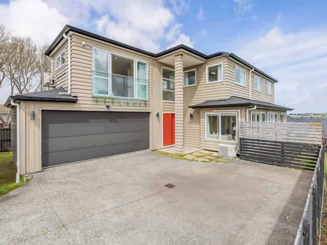 2/413 Richardson Road, Mount Roskill