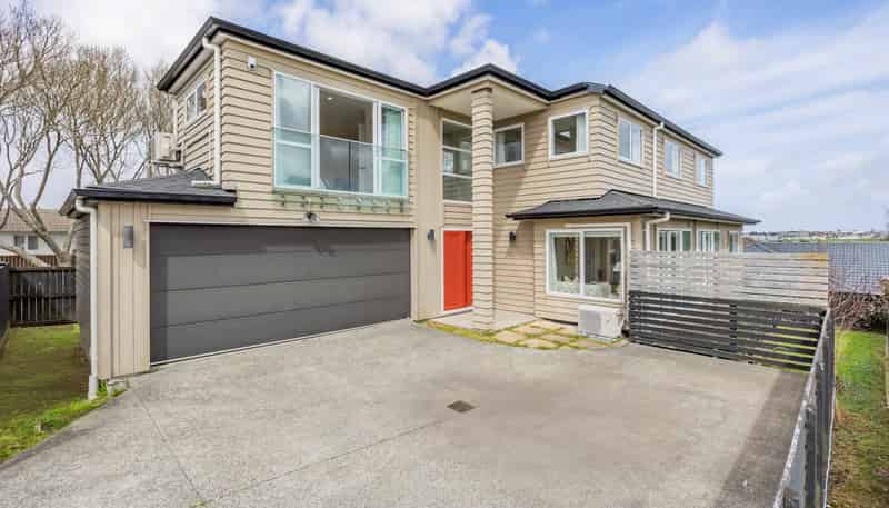 2/413 Richardson Road, Mount Roskill