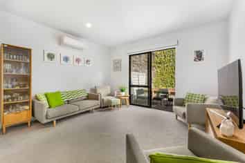 11 Lange Mews, Mount Wellington