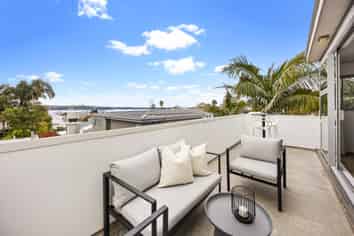10/27 Wallace St, Herne Bay