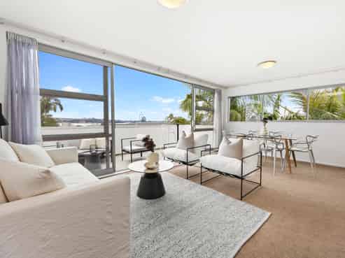 10/27 Wallace Street, Herne Bay