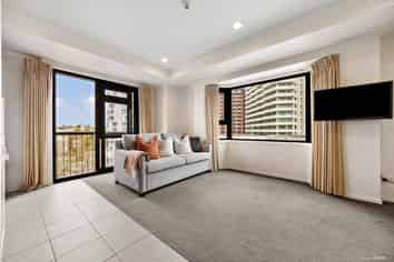 8A/2 Eden Crescent, Auckland Central