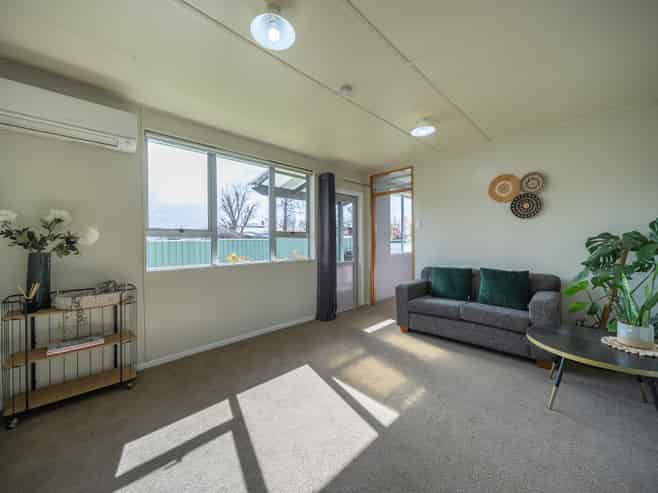 12B Blairs Place, Te Anau