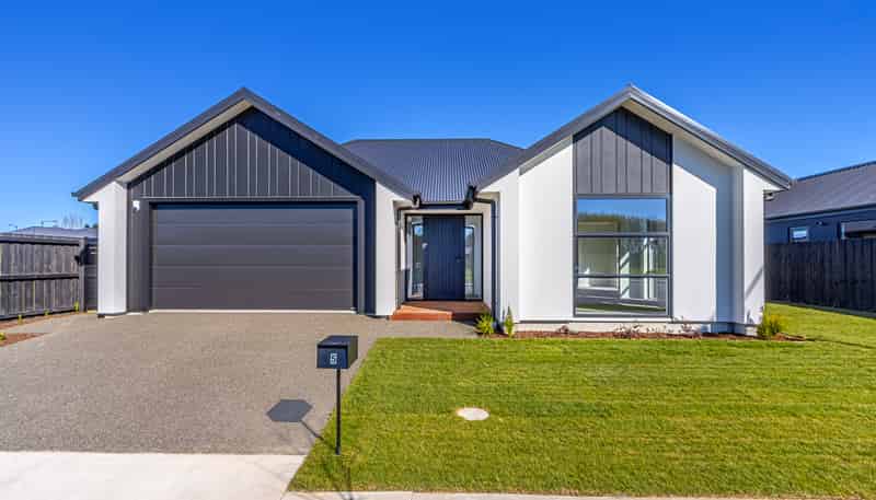 5 Ligget Place, Woodend
