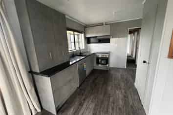 15 Williams Crescent, Maketu