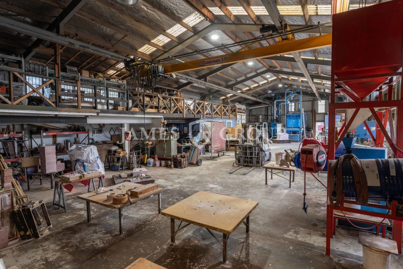 Patiki Road Gantry Warehouse + 3 Phase Power - Aanzicht 5