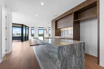 616/48 Esmonde Road, Takapuna