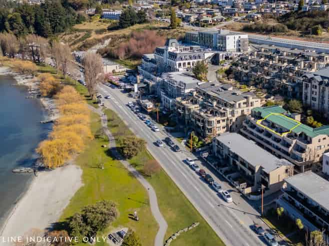20T/26 Lake Esplanade, Queenstown