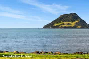 18 and 18A Harbour Drive, Otumoetai