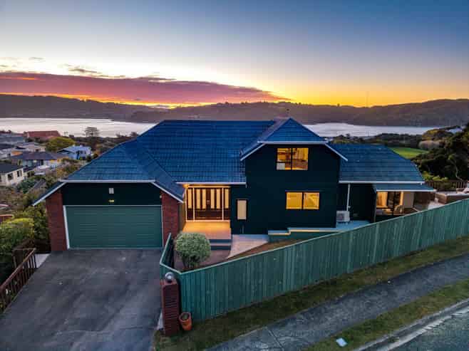 19 Kinloch Place, Papakowhai
