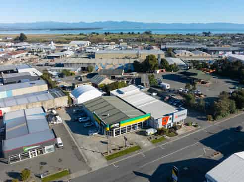 Income, upside, and location