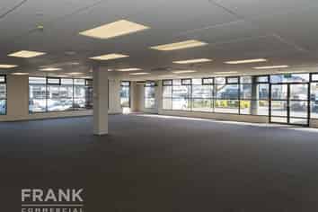 High-Profile Retail, Showroom or Office Space