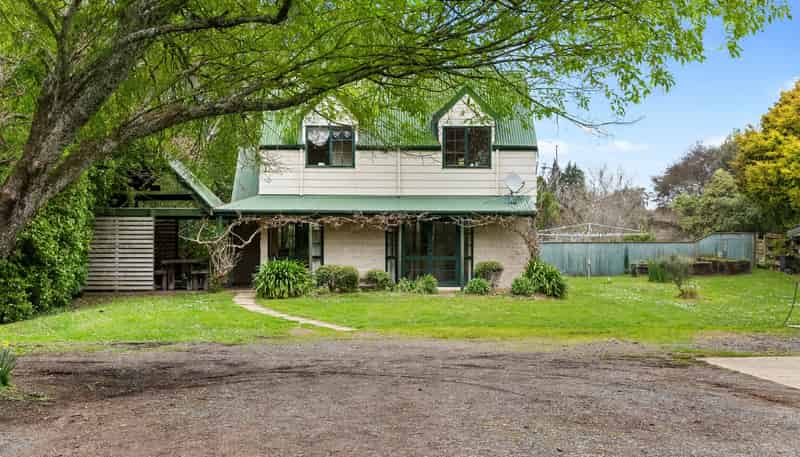 1940 McClure Street, Pirongia