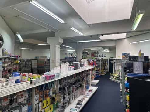 Large Farmers Block Retail Tenancy