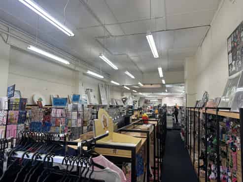 Large Farmers Block Retail Tenancy