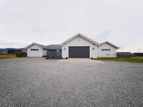 2 Homestead Avenue, Twizel