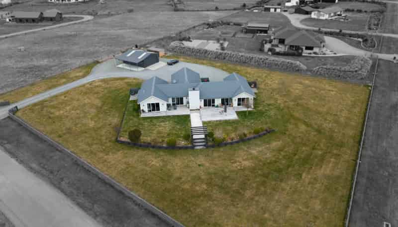 2 Homestead Avenue, Twizel