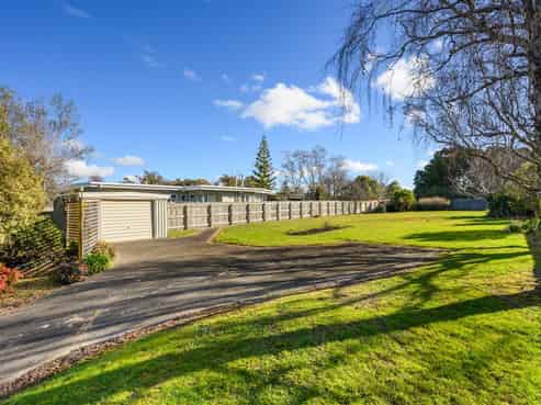 4 Dunallen Avenue, Marton