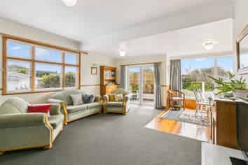 18 Haumia Street, Johnsonville