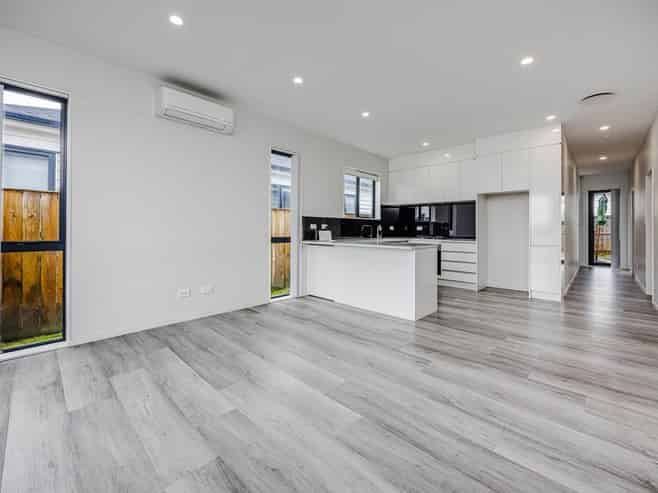 6 Opoka Street, Papakura