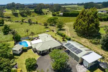 41 Walter Henry Drive, Omanawa