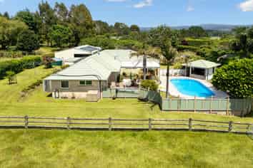 41 Walter Henry Drive, Omanawa