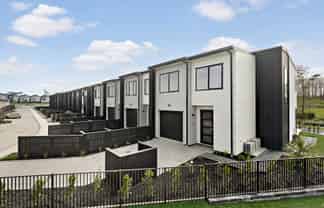 4/299 Te Taruna Drive, Milldale
