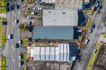 Prime freehold industrial investment