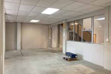 High and Low Stud Warehouse and Support Offices
