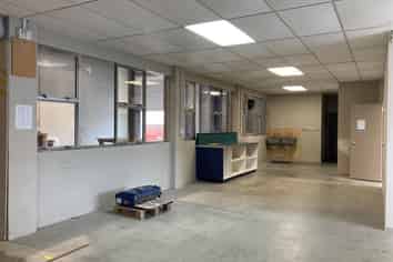 High and Low Stud Warehouse and Support Offices