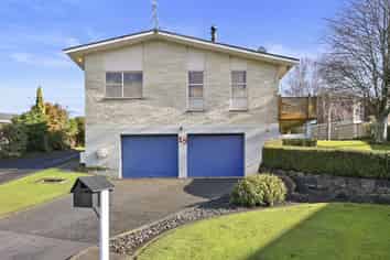 15 Pukekohatu Street, Waitara