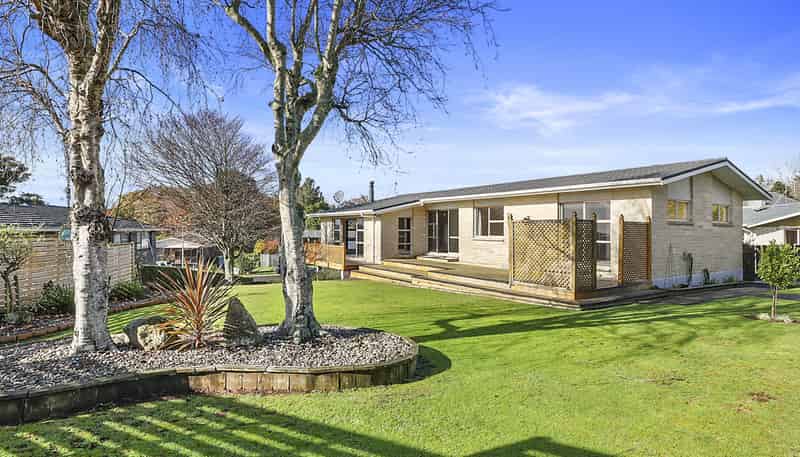 15 Pukekohatu Street, Waitara
